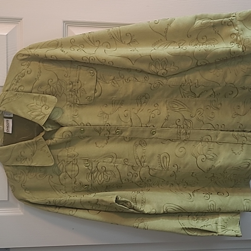 Chico's olive green shirt
